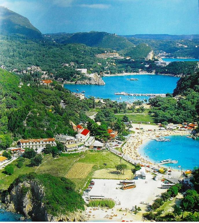 Rapanos * Palaiokastritsa
